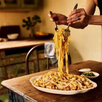 Bayou : Feasting Through the Seasons of a Cajun Life - Dirty Coast